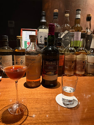 & Bar 사진 3