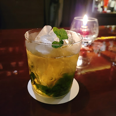 Bar Goat 사진 3