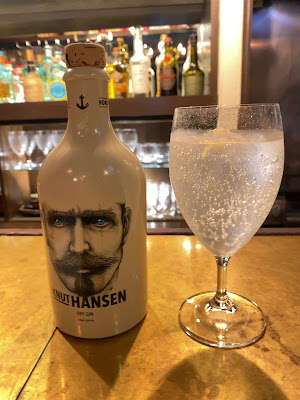 BAR IAPONIA / 歴史と旅のBAR 사진 3