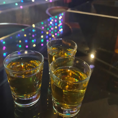 GIRLSBAR TWICE 사진 2
