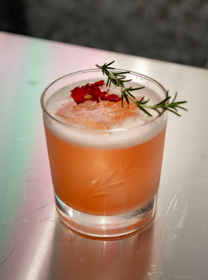 バー・フラワーズ bar FLOWERS 사진 2