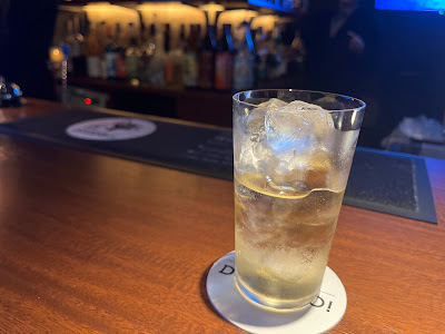 Casual Bar DOSANKO！ カジュアルバードサンコ -赤坂 カラオケ- 사진 2