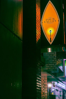 Bar Four Valley 사진 4