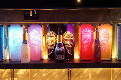新宿麻雀BAR FIREBIRD 사진 5