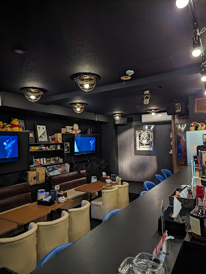 大久保 Bar Black Cat｜カラオケバー スポーツバー｜ボードゲーム 사진 4