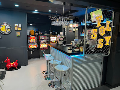 CAFE&BAR FLOSSY カフェ&バー フロッシー 사진 5