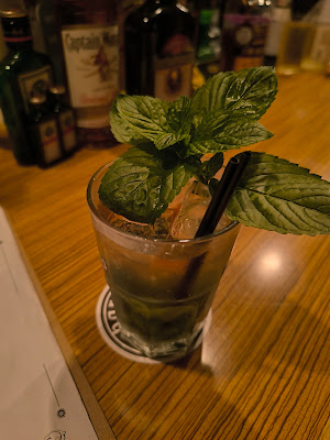 Remains the Bar 사진 3