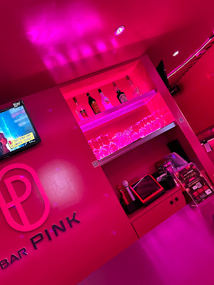 ガールズバー BAR PINK 上野 사진 3
