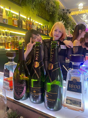 Yuri Bar 사진 2