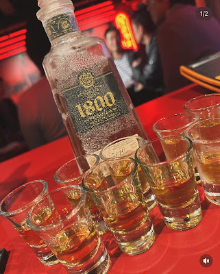 カラオケバー 浅草 26BAR 사진 2