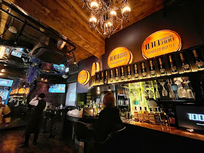Karaoke & Darts BAR KARAOKE HUNDRED IKEBUKURO 사진 4