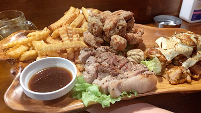肉バルDONDEN 사진 3