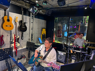 Live restaurant Zephyr（生演奏、カラオケ） 사진 2