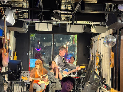 Live restaurant Zephyr（生演奏、カラオケ） 사진 5