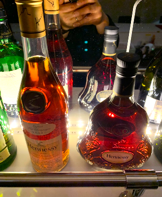 BAR Orange 사진 2