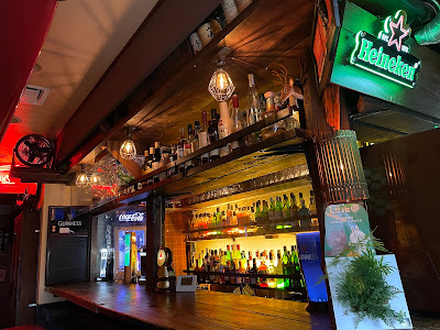 Dining Bar Sir Lie underground 사진 5