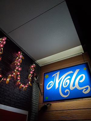 Mole 사진 2