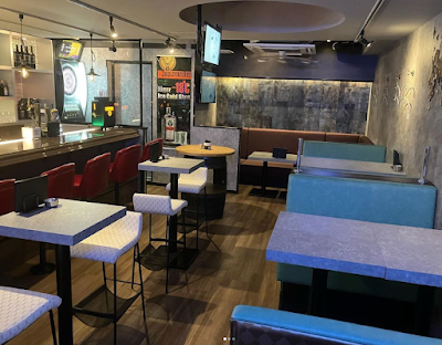 ダーツバー・カラオケバー Bar Motto 赤羽店 사진 4