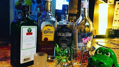 新大久保 バー 韓男子 カンダンシ K-POP BAR カラオケ 사진 2