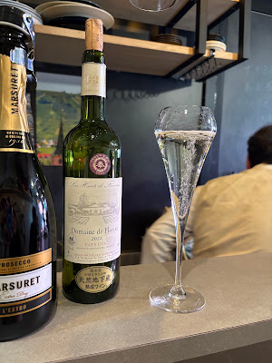 Wine Bar UMEYA 〈ワインショップうめや〉 사진 3