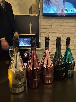 三軒茶屋ラウンジ カリス 사진 4