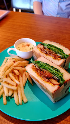 カフェ＆バー ワンダーラスト 사진 2