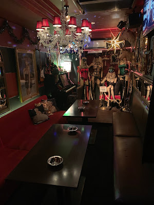 西麻布KARAOKE ネオスナック円盤 사진 2