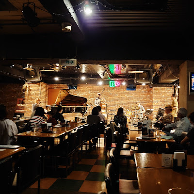 赤坂 ピアノラウンジ ビーフラット 사진 2