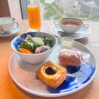 ザ・キャピトルH.東急 ライブラリーラウンジ 사진 4
