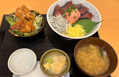 焼鳥ともつ鍋 雅屋四谷店 사진 4