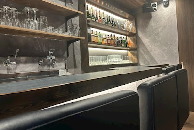QUEEN West (クイーンウエスト) 사진 2