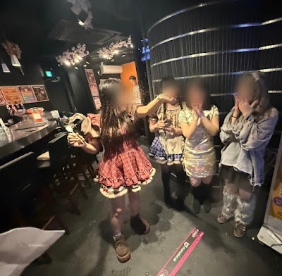 ガールズバーHalloween 神田 사진 2