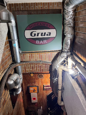 カジュアルバー グルア Bar Grua 新宿3丁目 사진 4