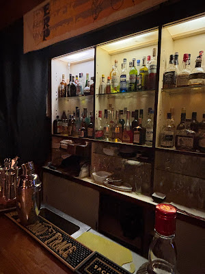 hideout 사진 2
