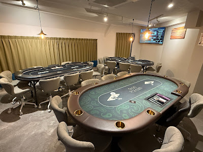 (池袋 ポーカーバー) Under Dog Poker 사진 2