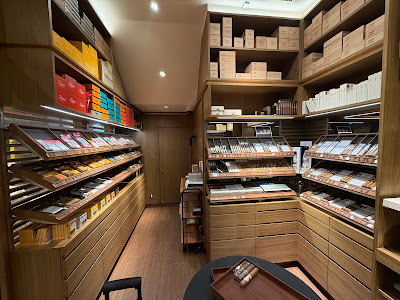 Davidoff of Geneva Ginza Shop 사진 4