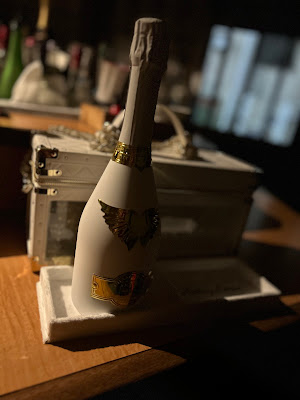 すなっく&ガールズバー『藤乃萬花 』~ふじのばんか~【新宿 大久保駅 南口10秒】 사진 2