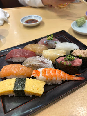 Kaisen Sushi Yoshitsune 사진 4