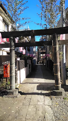 Shrine 사진 2