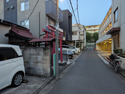 킨모리이나리 신사 사진 2