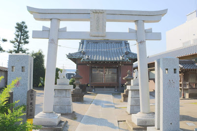 시모신덴이나리 신사 사진 2