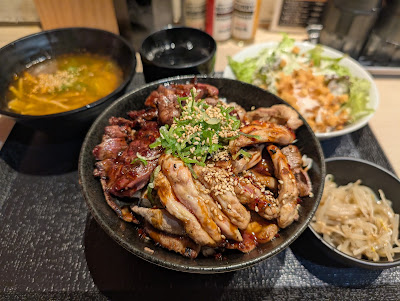 Ikebukuro NIKU Gekijo 사진 3