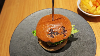Japanese food Wagyu Restaurant (Halal) Steak&Burger-Ramen 5W-Tokyo AkihabaraUeno Beef Dining 사진 2