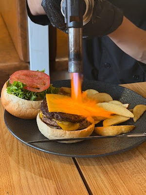 Japanese food Wagyu Restaurant (Halal) Steak&Burger-Ramen 5W-Tokyo AkihabaraUeno Beef Dining 사진 4