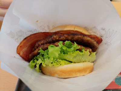 Mos Burger - Warabi Station West Entrance 사진 3