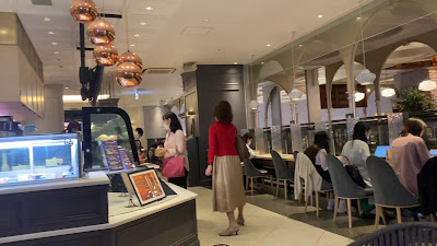 Tully’s Coffee - Prime Five Tokyu Plaza Ginza 사진 2