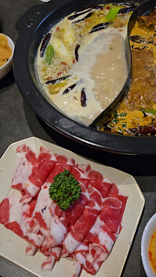 Xiao Wei Yang Salam Halal Shin-Okubo store 사진 2