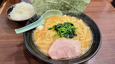 Momoya Yokohama Ramen 사진 3