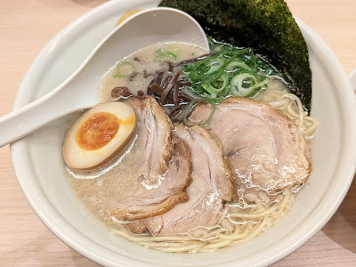 Tokyo Tonkotsu Base Made by Ippudo Ecute Shinagawa 사진 3