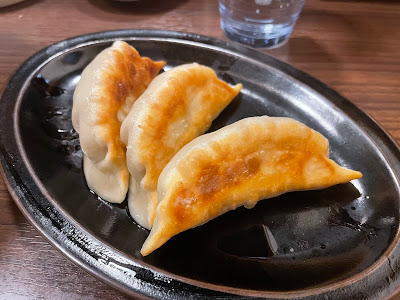 中華そばと餃子 사진 5
